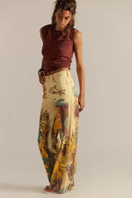 Load image into Gallery viewer, Free People We The Free Tinsley Printed Jeans/Beach Scene