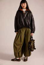 Load image into Gallery viewer, Free People Moonflower Balloon Pants/Sage