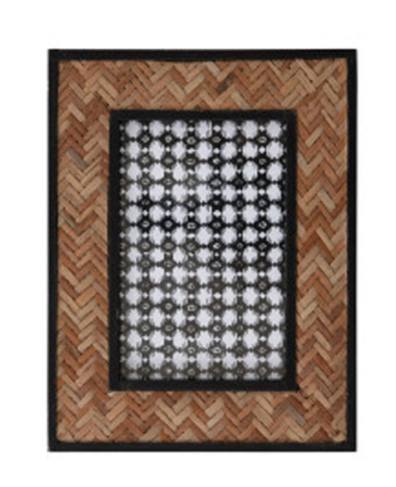 Bamboo Photo Frame with Herringbone Pattern