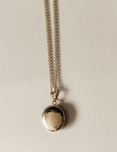 Load image into Gallery viewer, Raquel Coin Locket (chain link 16inch)